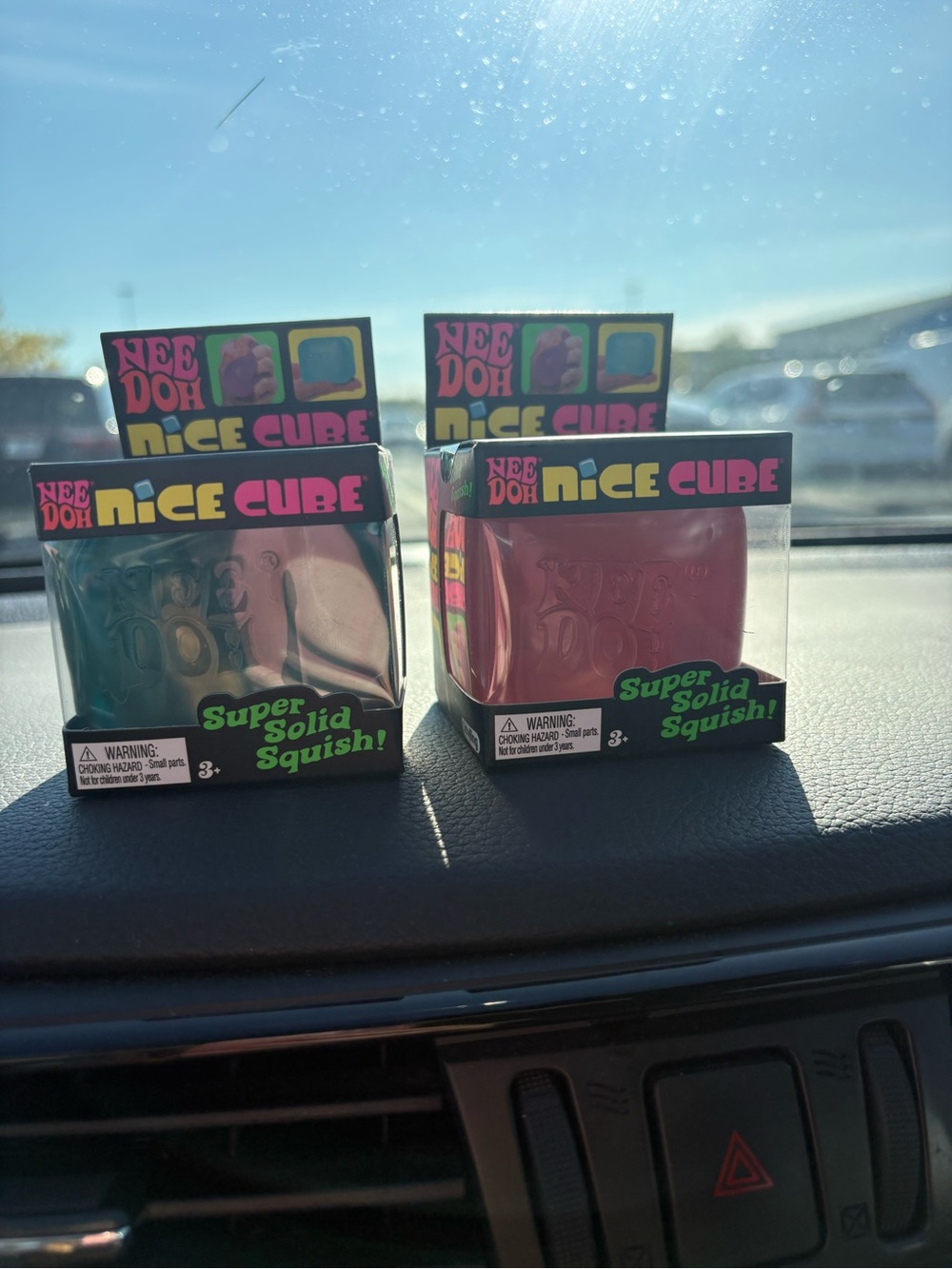 NeeDoh Nice Cube